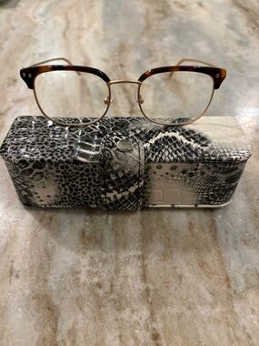 Bottega Veneta KAZ Tortoiseshell and Gold Glasses Frame, model BV179 KE8